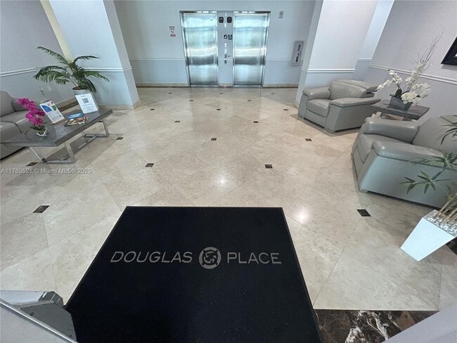 Foto del edificio - 60 NW 37th Ave