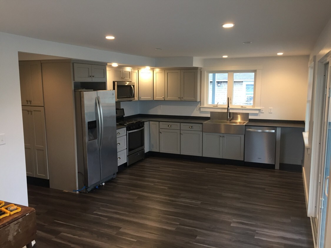 5 N Water St, Wareham, MA 02571 Apartments in Wareham, MA