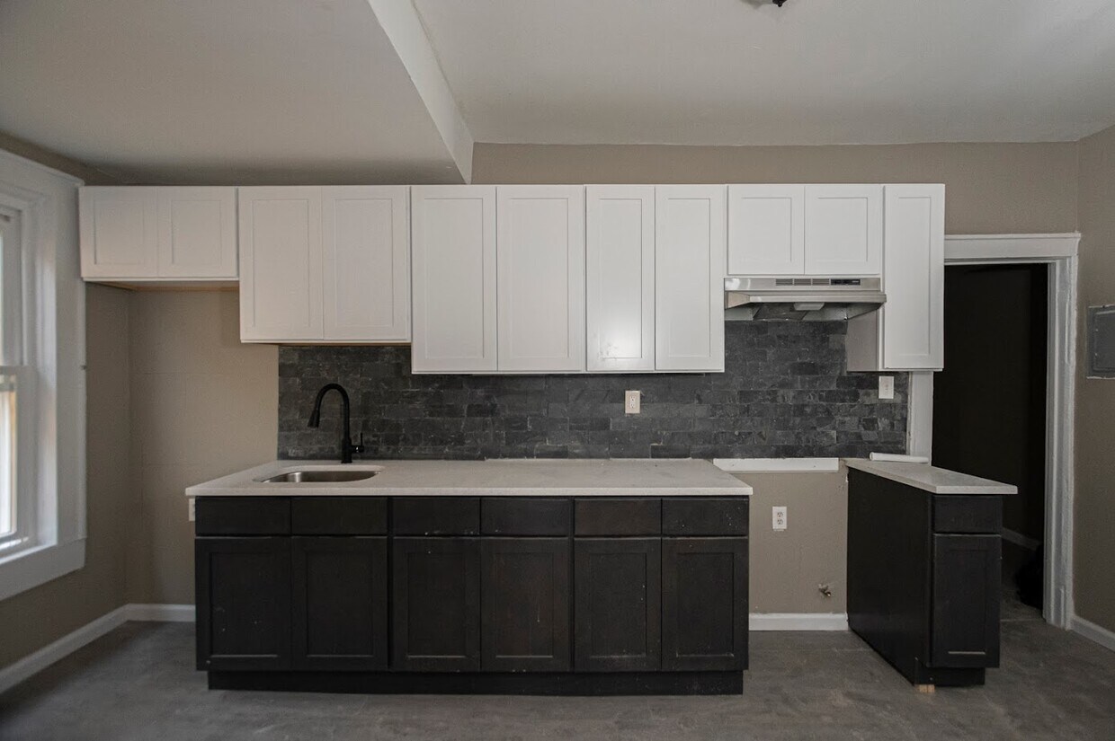 Foto principal - 205 Mount Prospect Ave