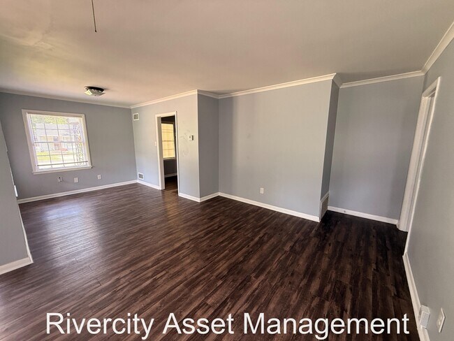 Foto del edificio - 3692 Huntingdon Ln