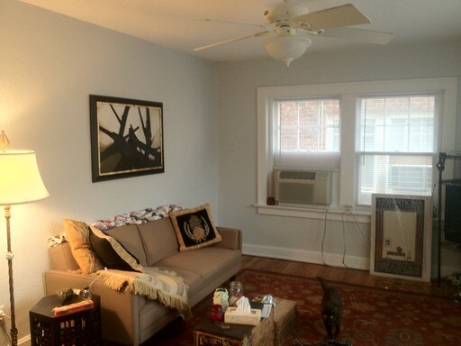 Building Photo - 1305 Valentine Rd