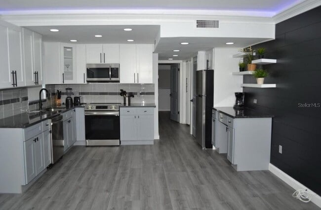 Photo - 3675 Gulf Blvd Apartment