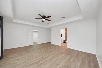 Building Photo - 1510 Olive Park