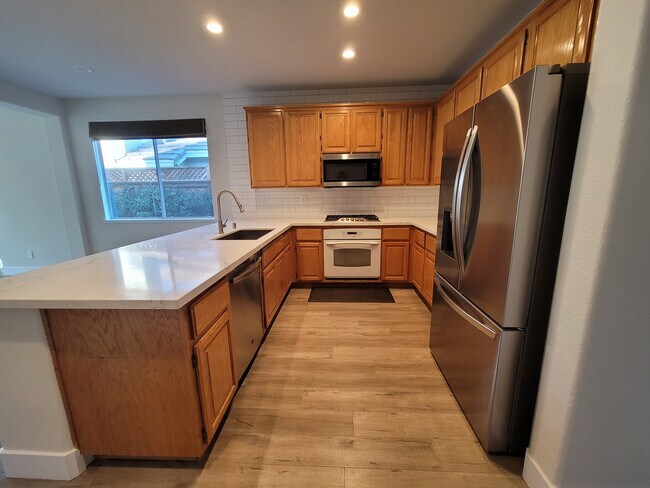 Foto del edificio - 8033 Horncastle Ave