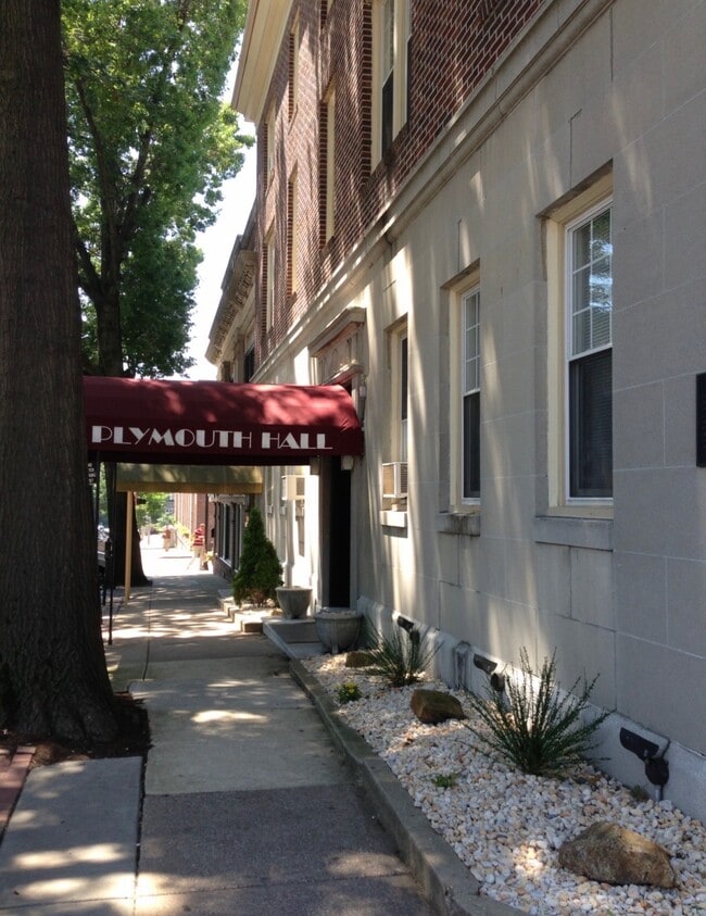 Photo - 20 Veterans Sq Apartments