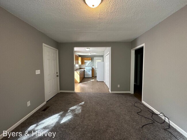 Building Photo - 2 br, 1 bath House - 1231 Greenfield Drive
