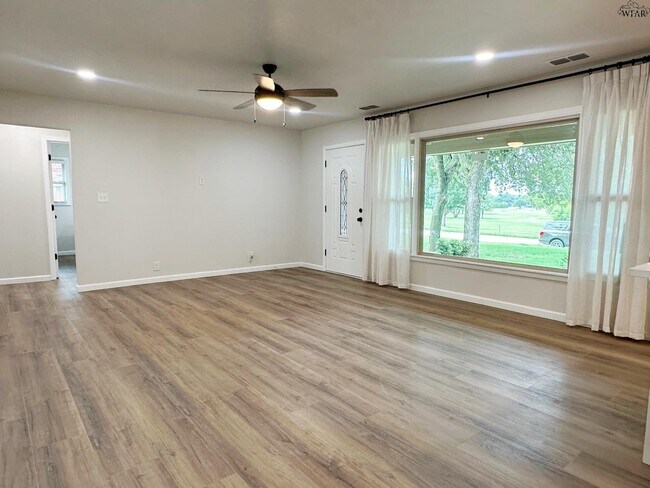 Foto del edificio - 3501 Sheridan Rd