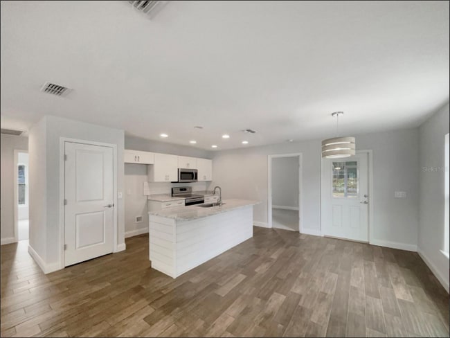 Building Photo - 203 Clayton Rd