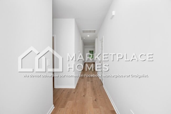 Building Photo - 187 Olde Hearth Rd