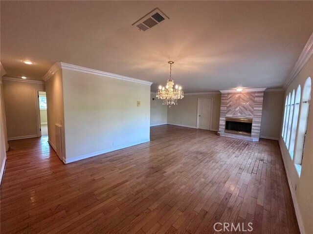 Foto del edificio - 1126 Highland Oaks Dr