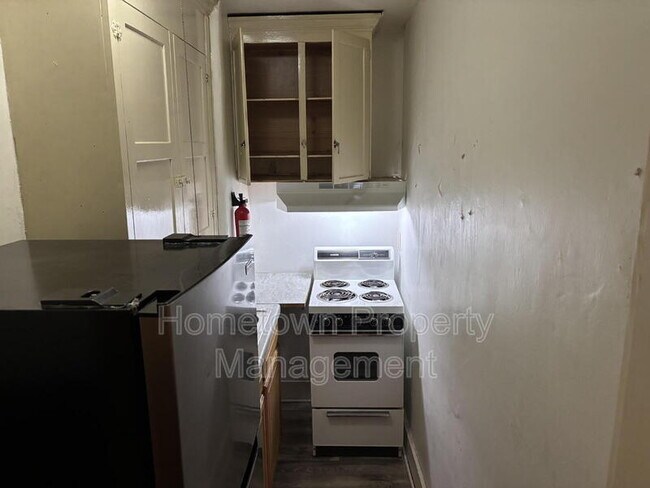 Foto del edificio - 319 E Sunbury St