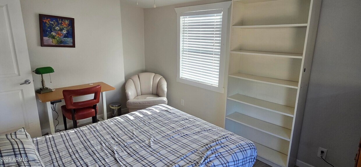 Foto principal - 1122 E Fillmore St