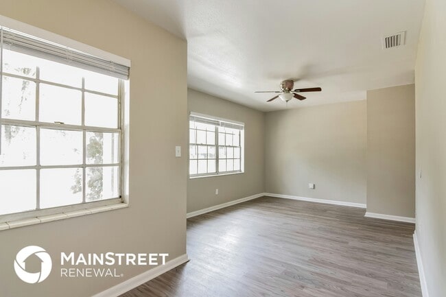 Building Photo - 4208 King Alfred Dr