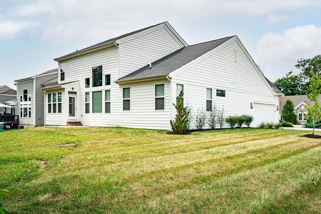 Building Photo - 3-Bed, 2.5-Bath Home in Vista Hills