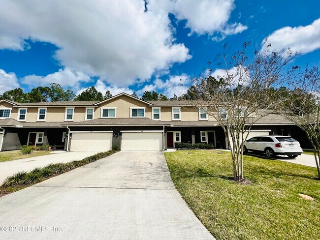 Foto del edificio - 3276 Chestnut Ridge Way