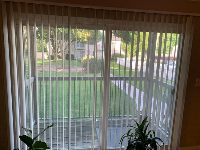 Foto del edificio - 3551 W 14 Mile Rd