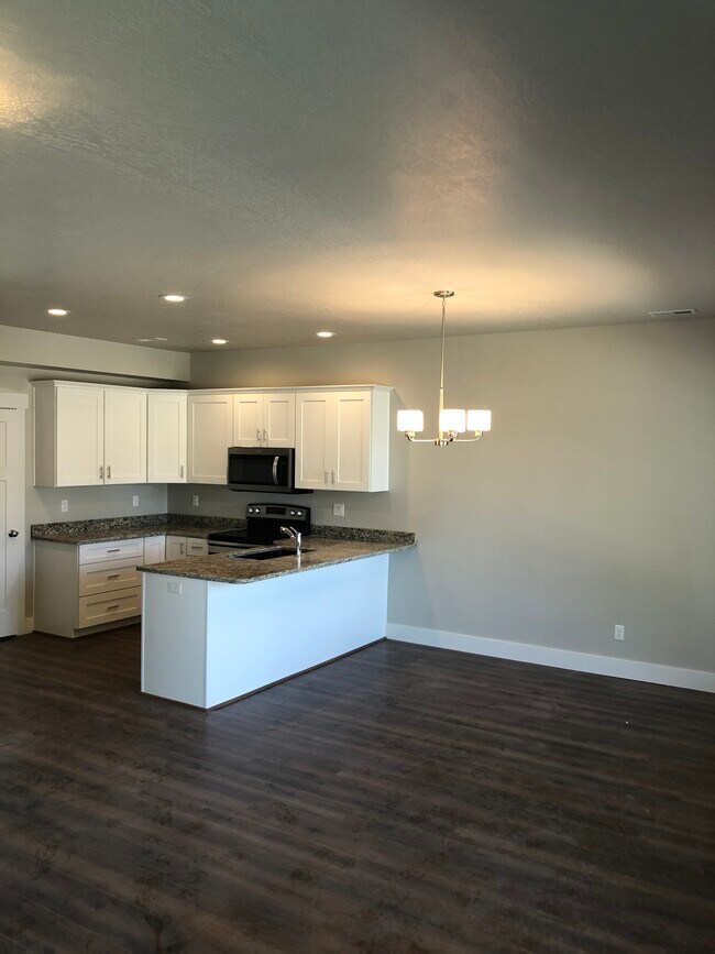Foto del edificio - 772 N Fairfield Rd