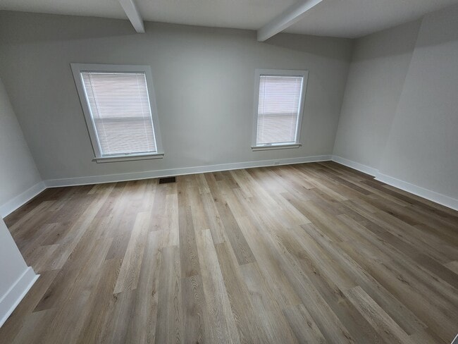 Foto del edificio - 29 W Patterson Ave