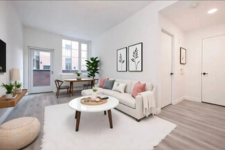Building Photo - 1856 Park Avenue