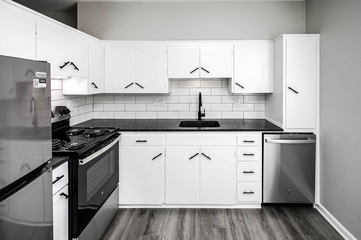 Foto principal - Amazing 2-Bedroom Apartment in Millard!