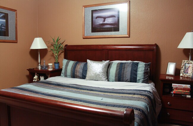 Dormitorio preparado - 1320 Lakewood Ave