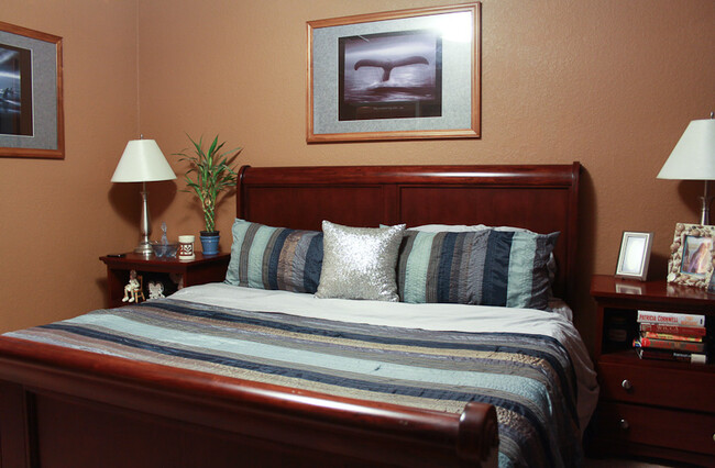 Staged Bedroom - 1320 Lakewood Ave