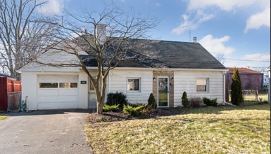 Building Photo - 540 Foredale Ave