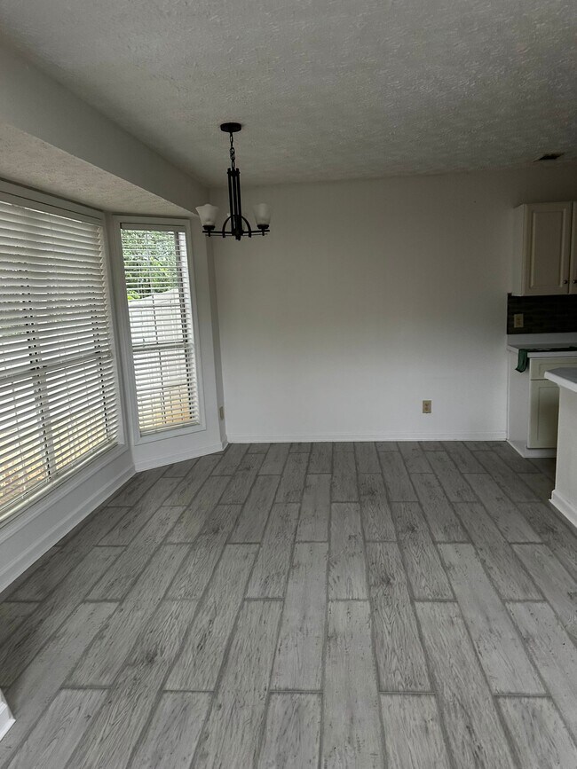 Foto del edificio - 2990 Barnwood Crossing NW