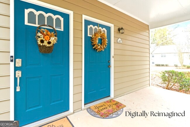 Building Photo - 6449 Pinebark Way