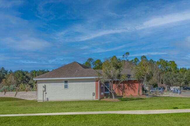 Foto del edificio - 86016 Graham Ct