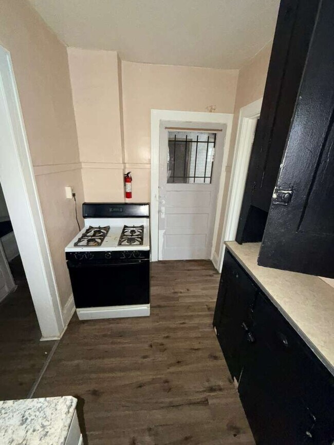 Foto del edificio - 1805 Stanwood Rd