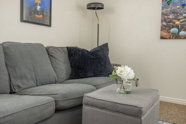 Foto del edificio - 924 Lowell Ave S