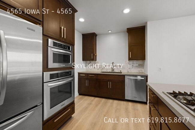 Building Photo - 4565 Iowa St