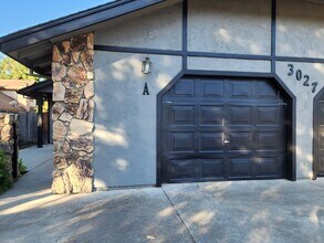 Building Photo - 3027 Monticello Ln