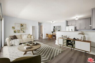 Building Photo - 18530 Hatteras St