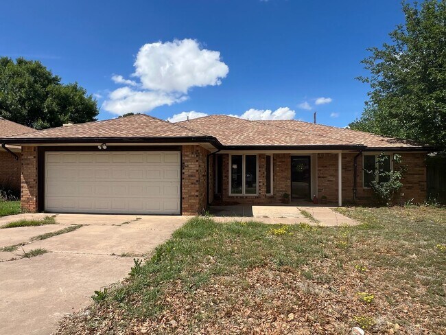 Building Photo - Available July 1st with storage shed in a ...