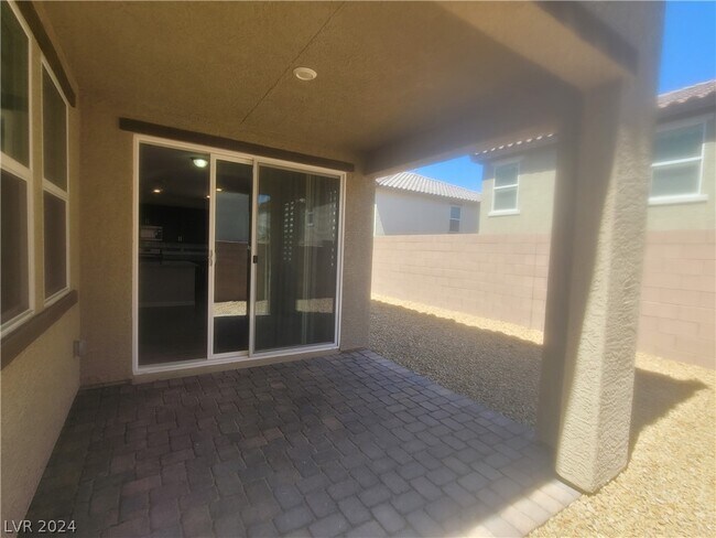Foto del edificio - 3876 E Park Field Dr