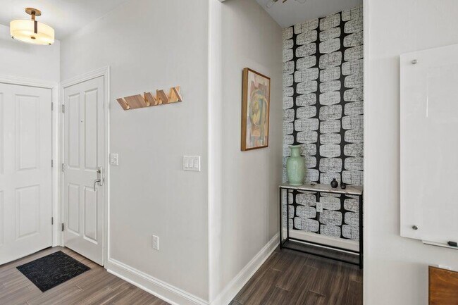 Foto del edificio - 1905 N Water St