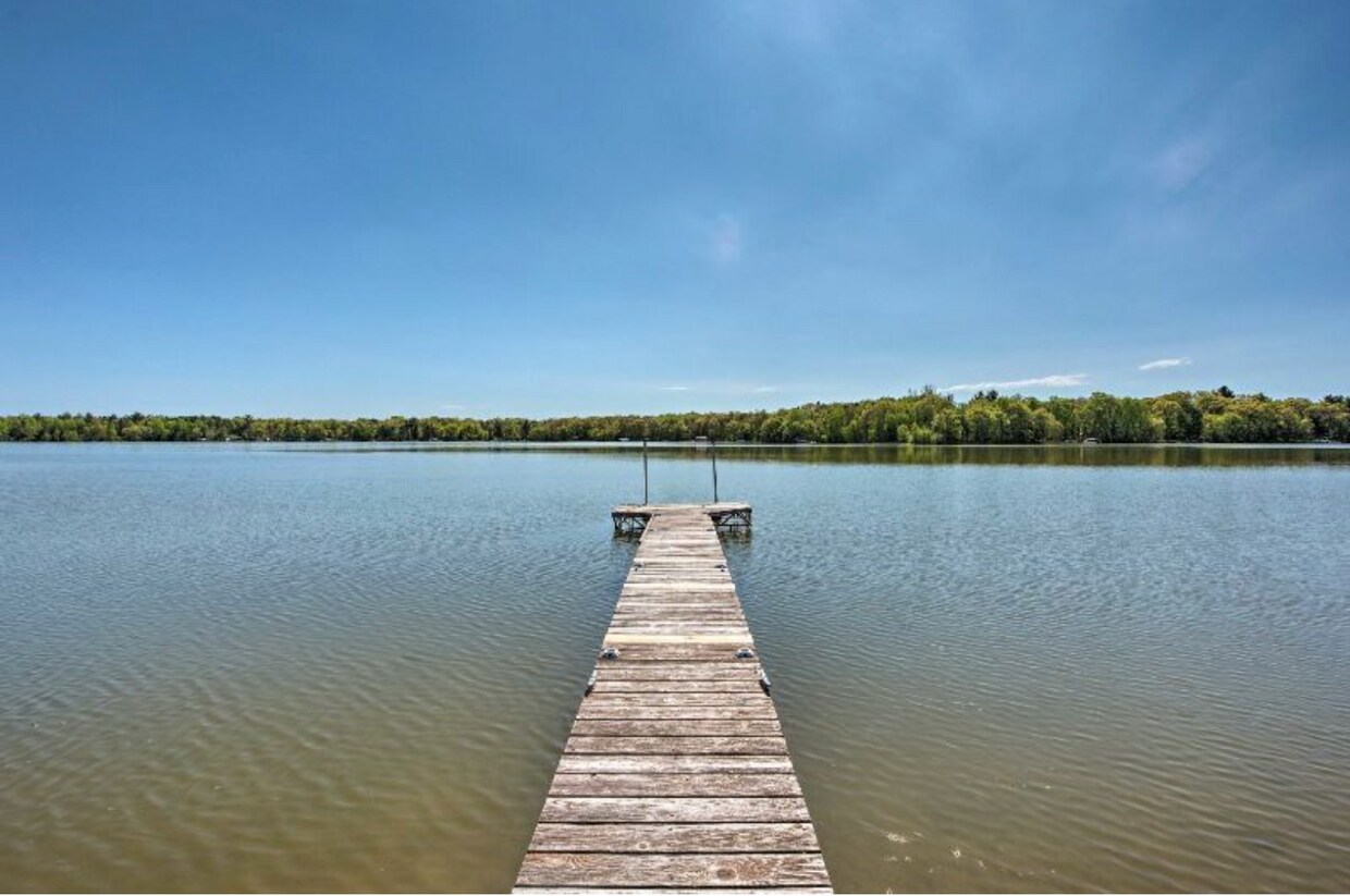 28083 Bay Shore Dr NW, Isanti, MN 55040 House Rental in Isanti, MN