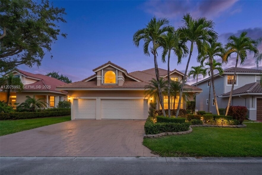 Photo - 11834 Highland Place Unit