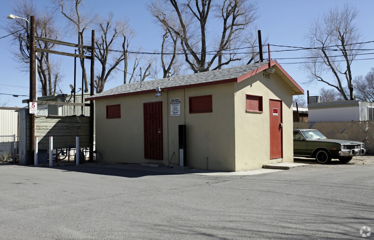 Foto del edificio - Iron Horse Mobile Home Park