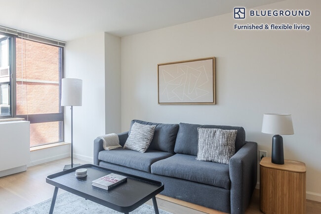 Foto del edificio - 255 W 94th St