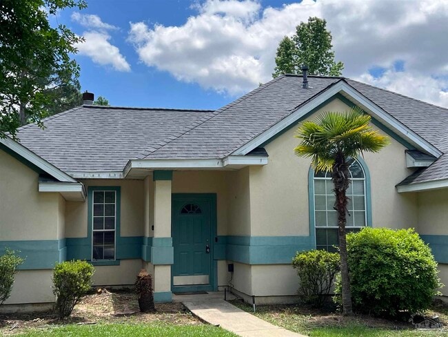Foto del edificio - 5784 Twisted Oak Ct