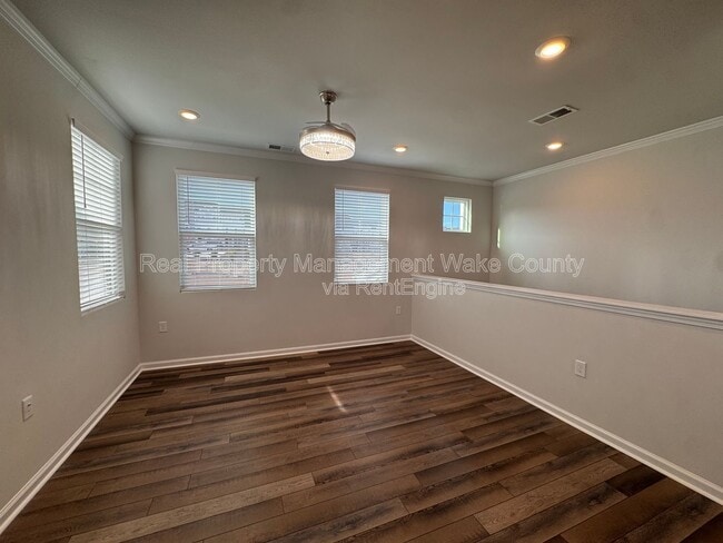 Foto del edificio - 410 Odham Ln