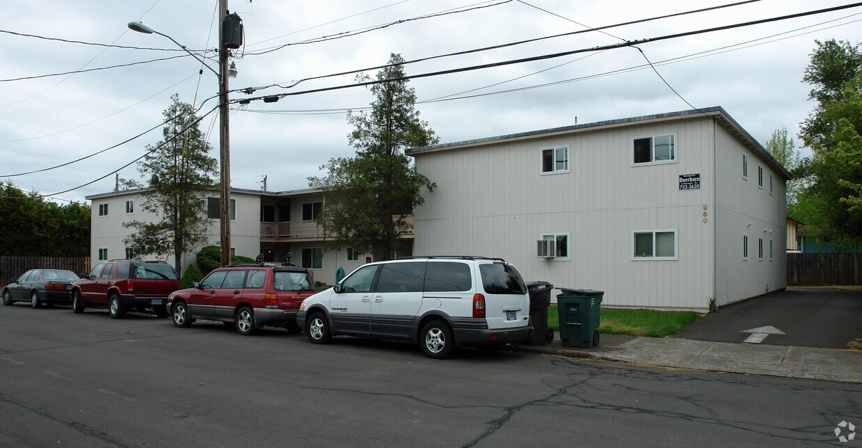 Foto del edificio - 960 NW Cleveland