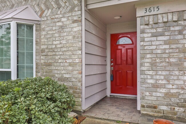 Foto del edificio - 3615 Acorn Springs Ln
