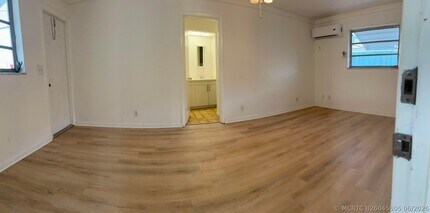 Building Photo - 1650 NW 43rd St