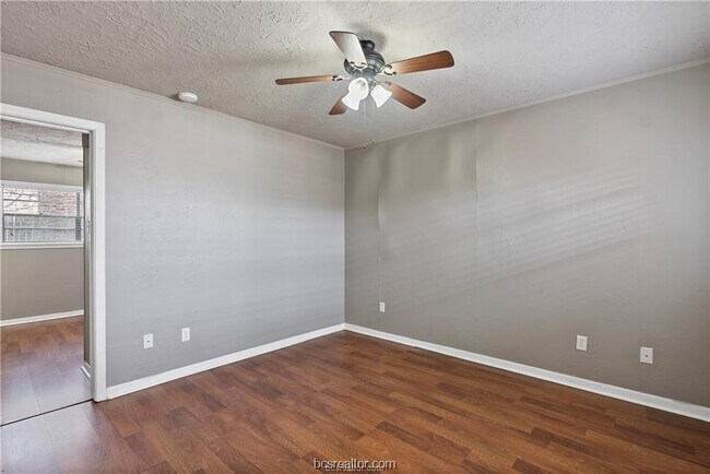 Foto del edificio - 3906 Aspen St
