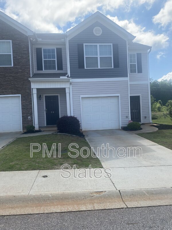 Foto del edificio - 31 Moorlyn Ln
