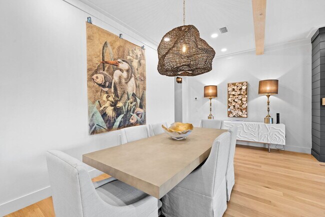 Foto del edificio - 1411 Courtside Dr
